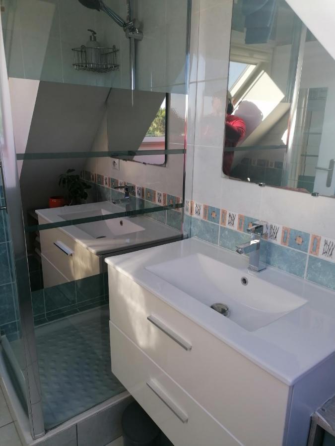 Chez Jak Et Laurent Queven Ngoại thất bức ảnh
